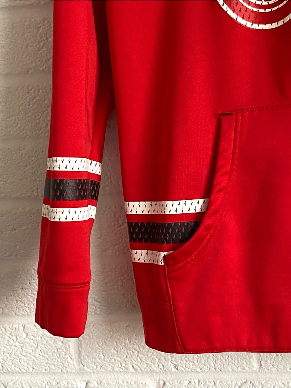NHL Detroit Red Wings Red Lace-Up Pullover Hoodie Sweatshirt Hockey Youth XL